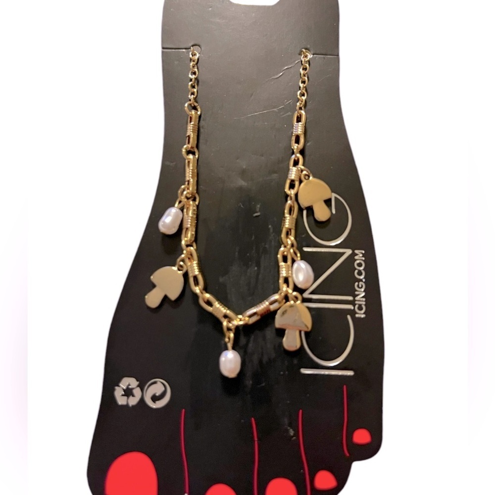 Cute Mushroom & Pearl Anklet